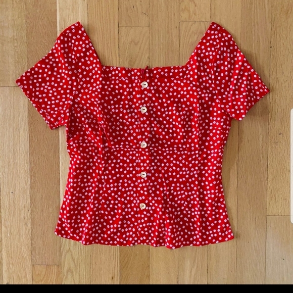 NEW Sweetheart Blossoms Button Front Top - Picture 4 of 6